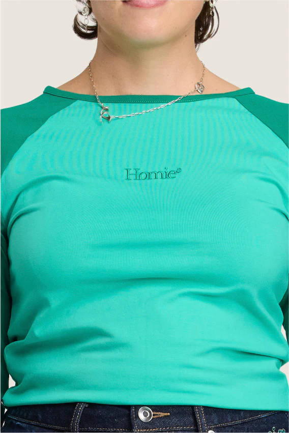 Logotype Raglan Tee - Green - Image 5
