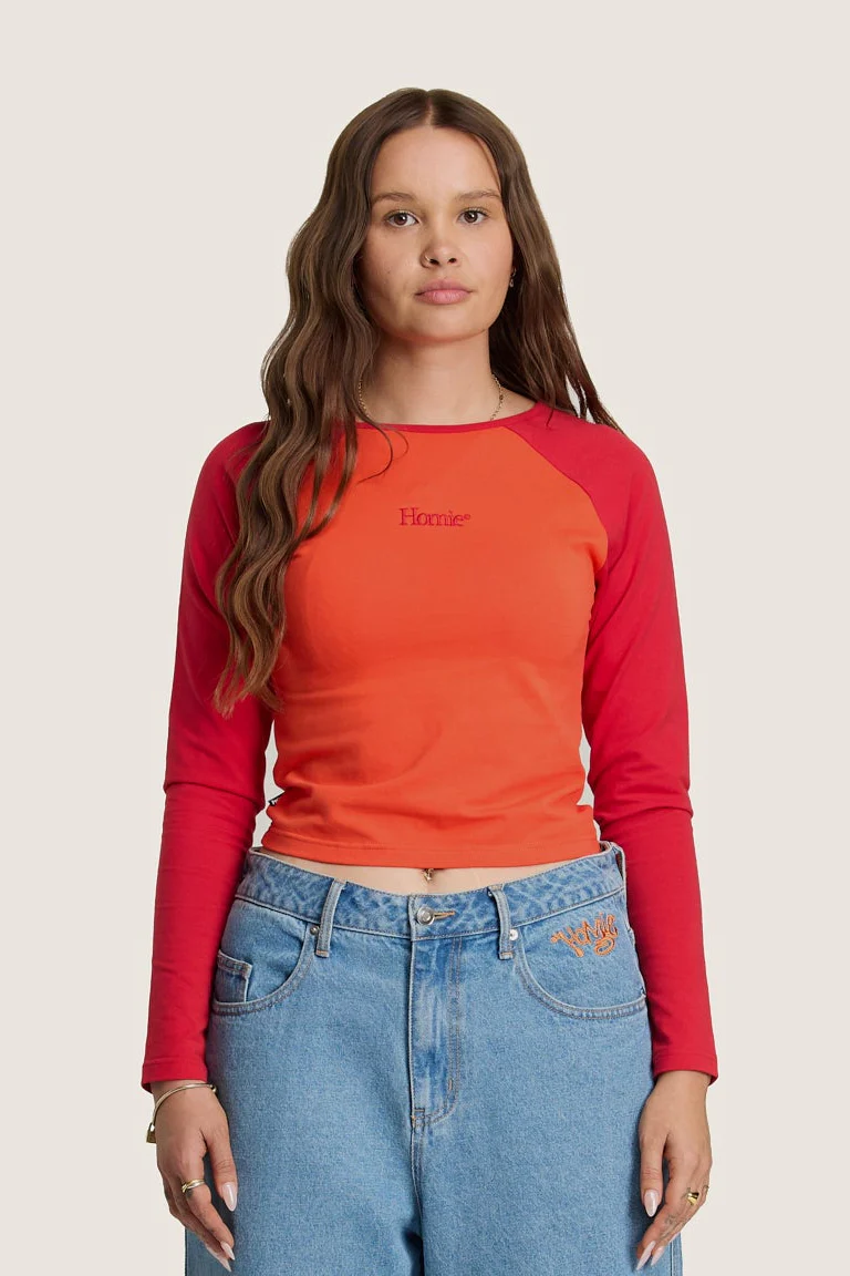 Logotype Raglan Tee - Red - Image 3